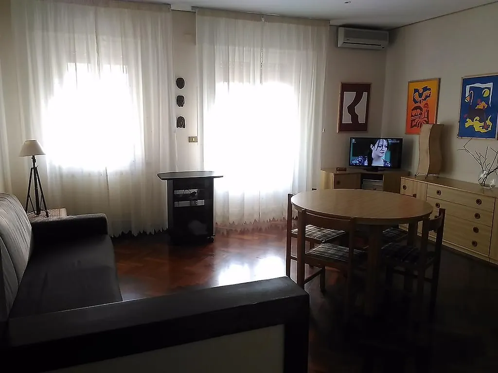 Апартаменты Marco'S Home Палермо